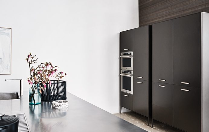 Concept Unit Laqué texturé Titanio, Acier Basalto, Acier Inox