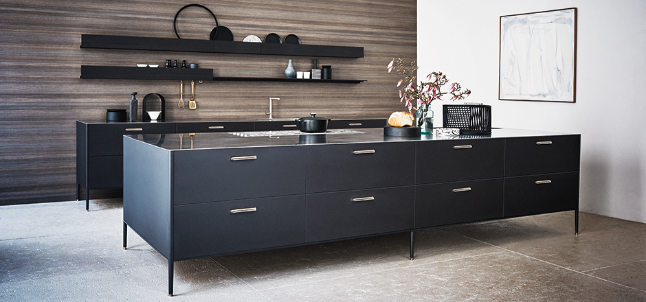 Cuisine concept Unit Laqué texturé Titanio, Acier Basalto, Acier Inox