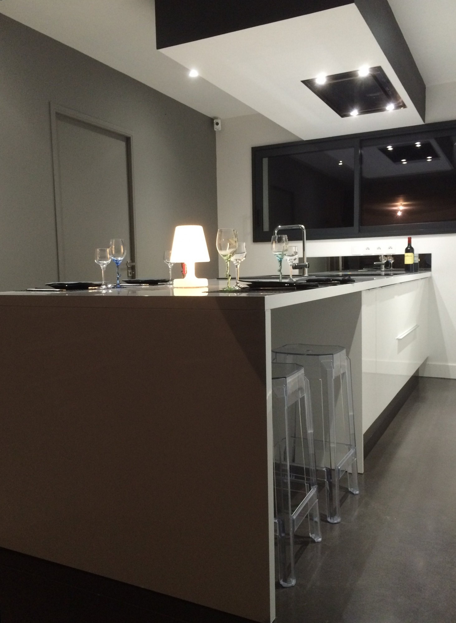 cuisine stratifié laqué blanc brillant Pessac